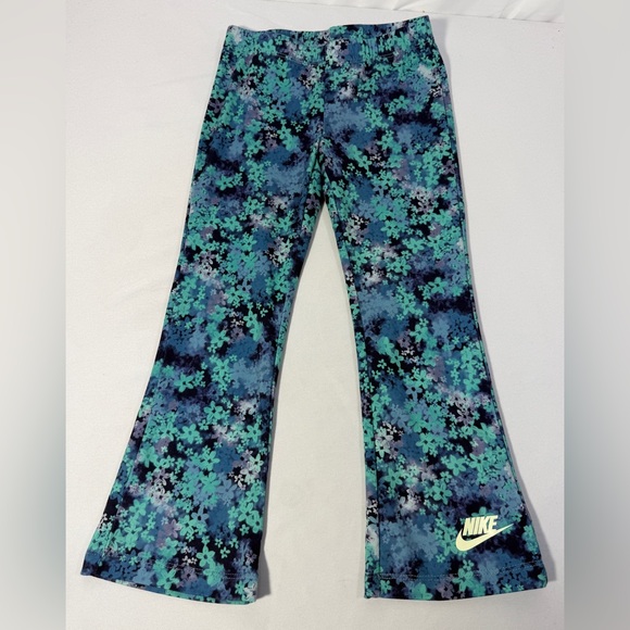Nike Girls Outfit Set XS 4 Sweatshirt Top & Floral Flare Leggings Pants Logo - Picture 10 of 14